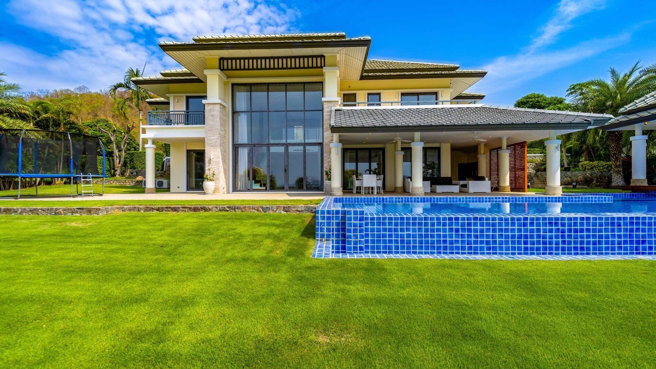 Photo of Outdoor in Hin Lek Fai