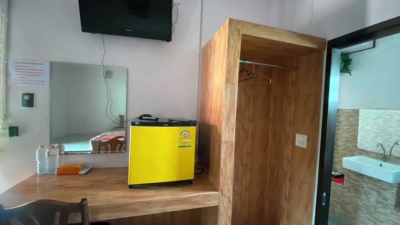 Photo of Bedroom in Nuea Khlong