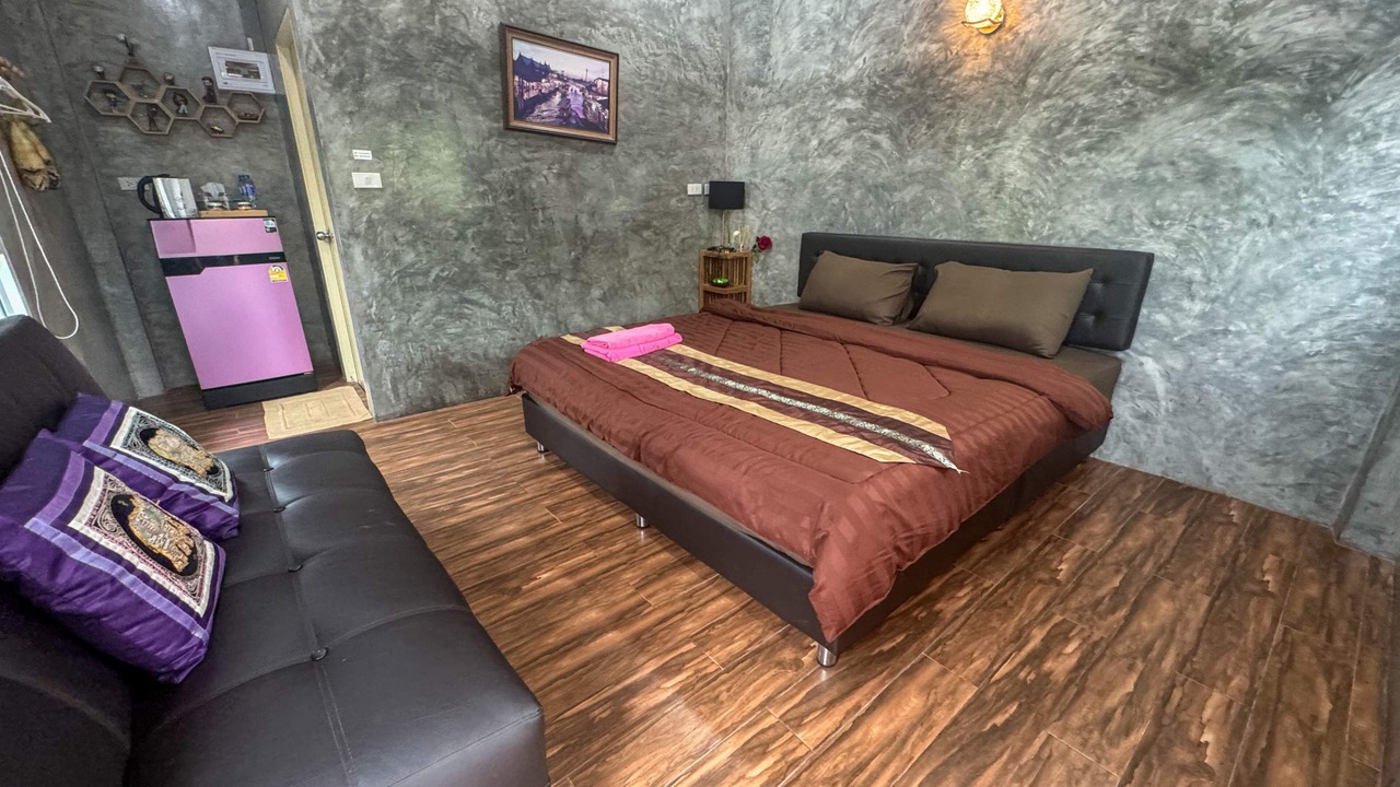 Photo of Bedroom in Amphawa