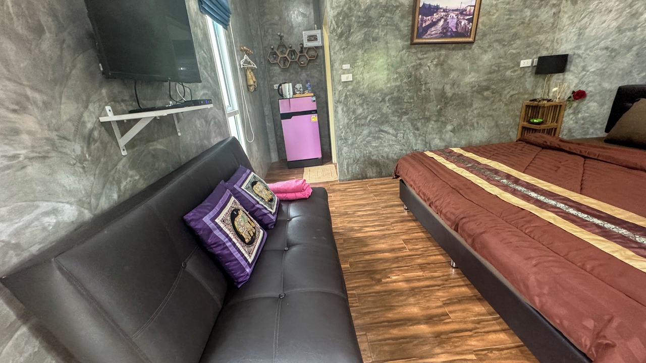 Photo of Bedroom in Amphawa