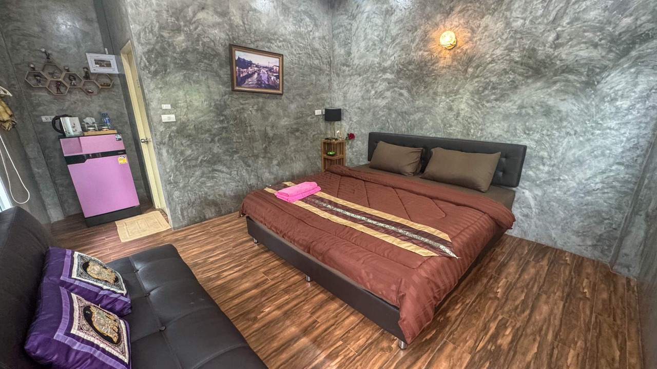 Photo of Bedroom in Amphawa