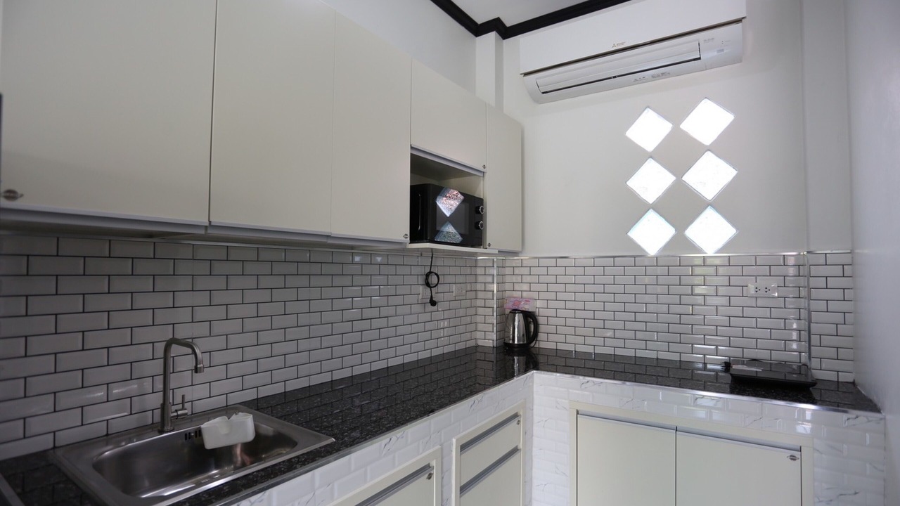 Photo of Kitchen in Phe