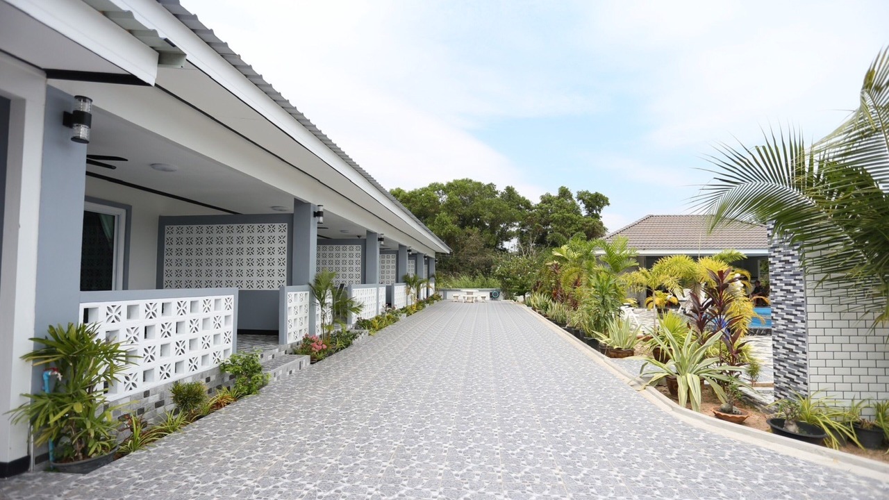 Photo of Outdoor in Phe