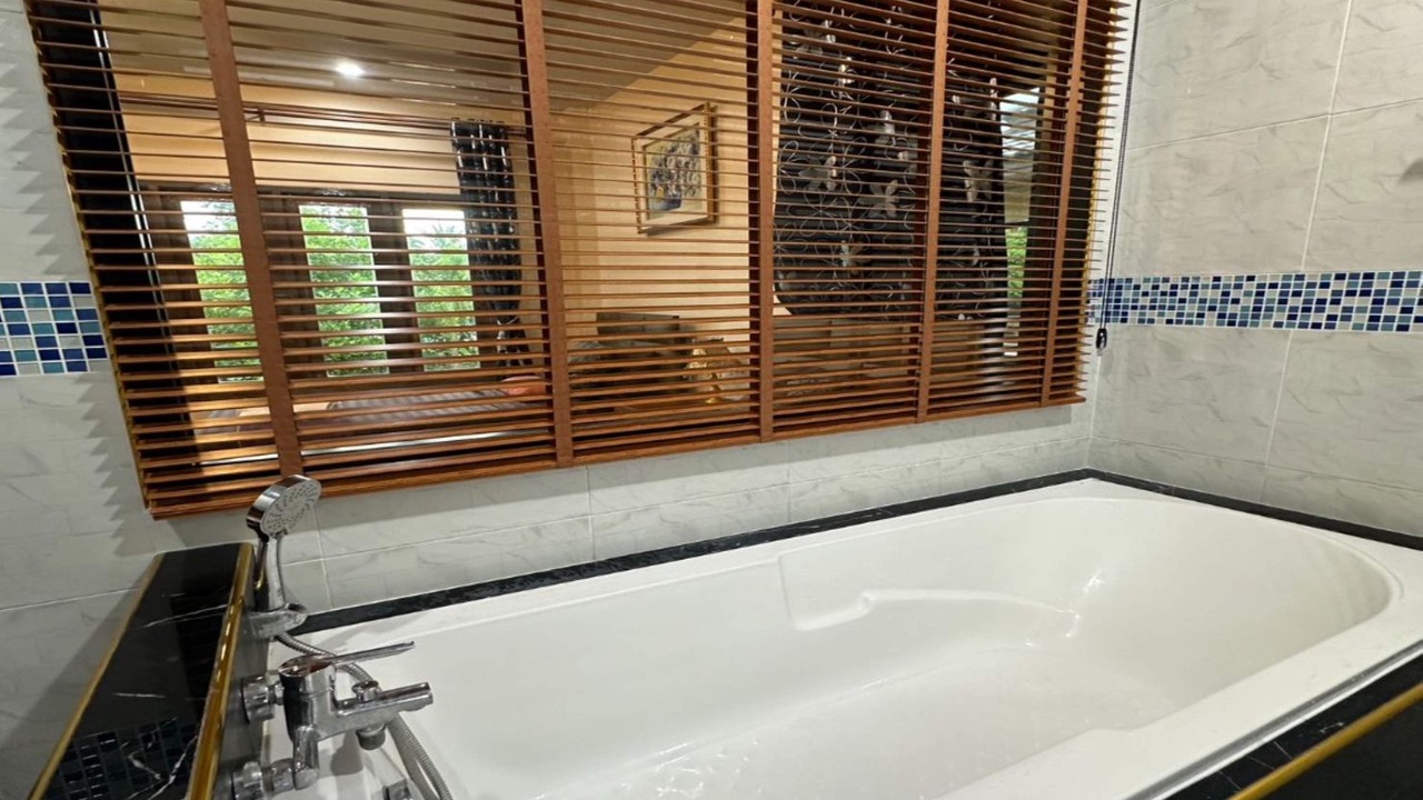 Photo of Bathroom in Ao Luek