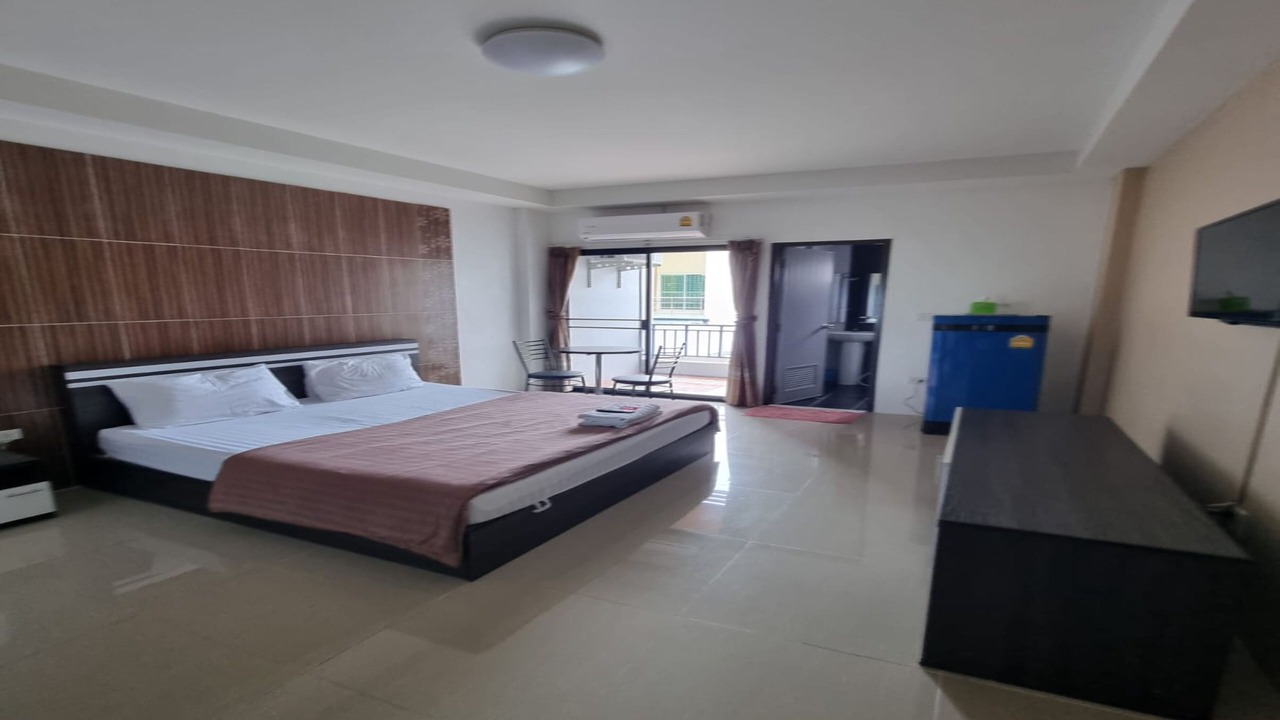 Photo of Bedroom in Ang Thong