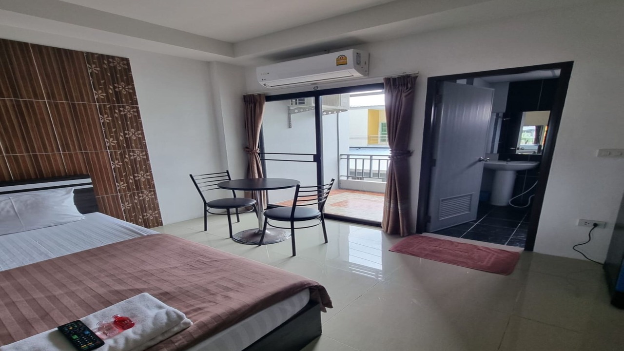 Photo of Bedroom in Ang Thong