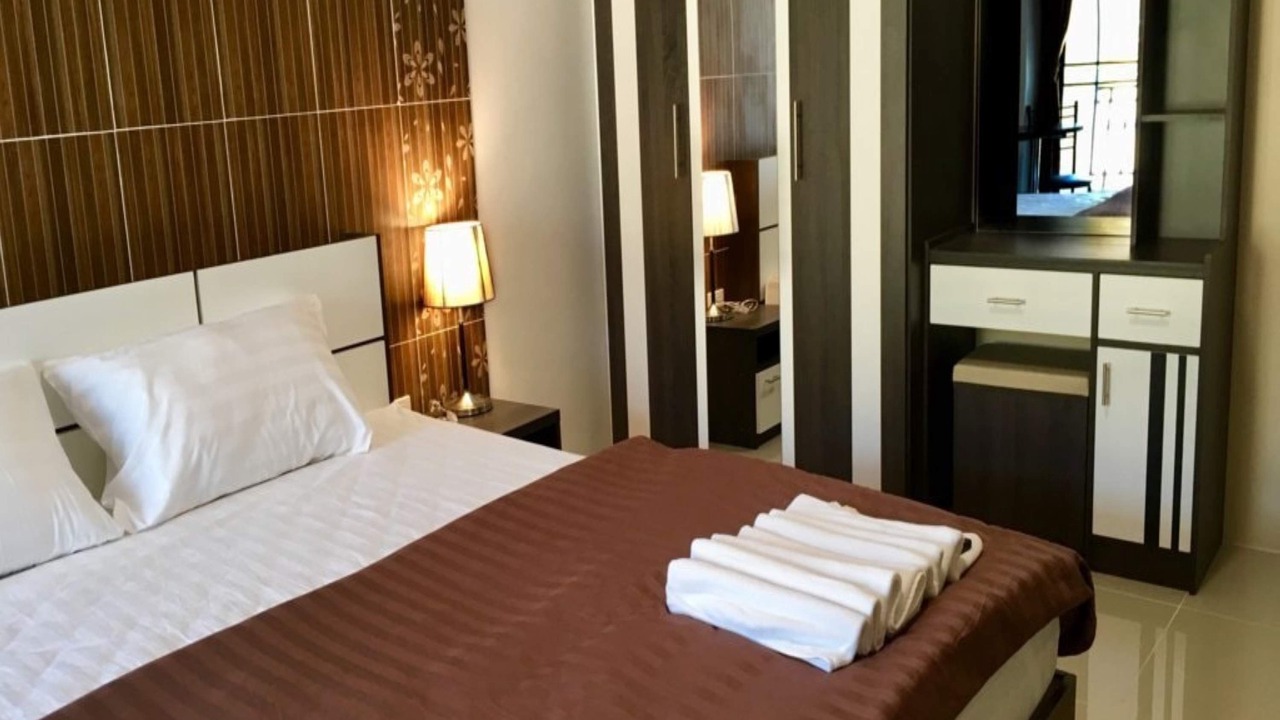 Photo of Bedroom in Ang Thong