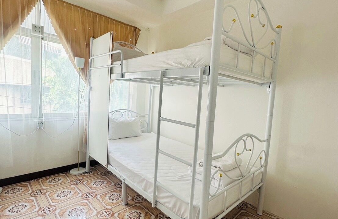 Photo of Bedroom in Khlong Toei Nuea
