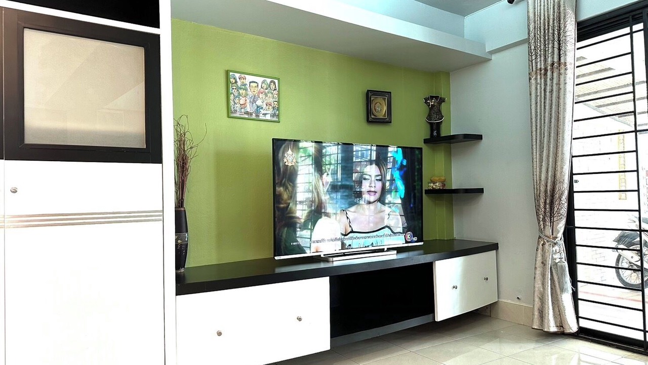 Photo of Livingroom in Kho Hong