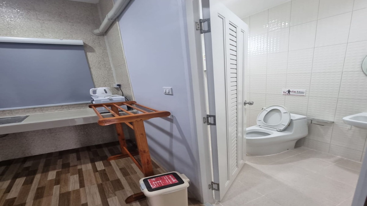 Photo of Bedroom in Wiset Chai Chan