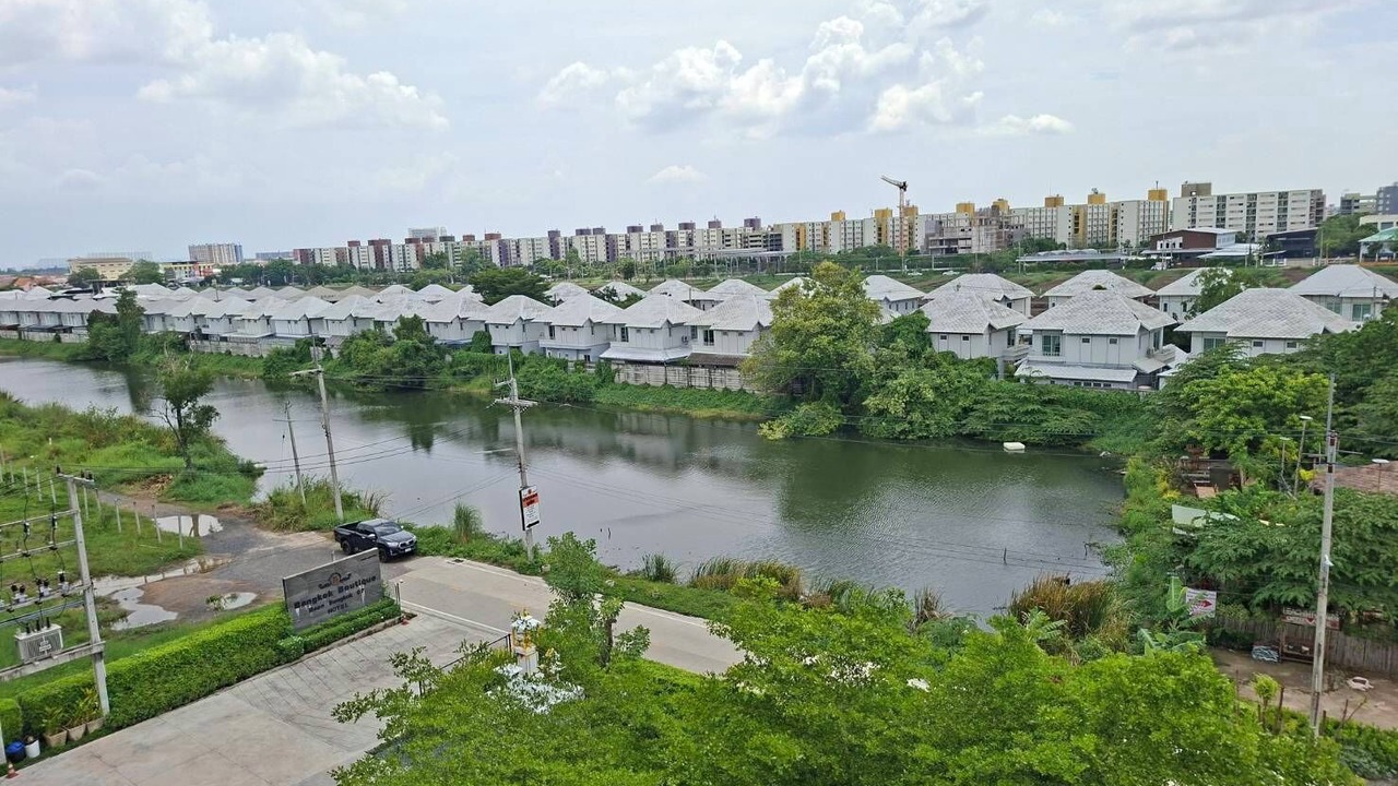 Photo of Patio Balcony in Rangsit