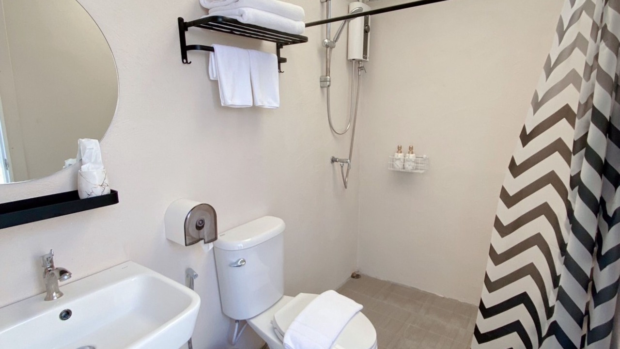 Photo of Bathroom in Wang Katha