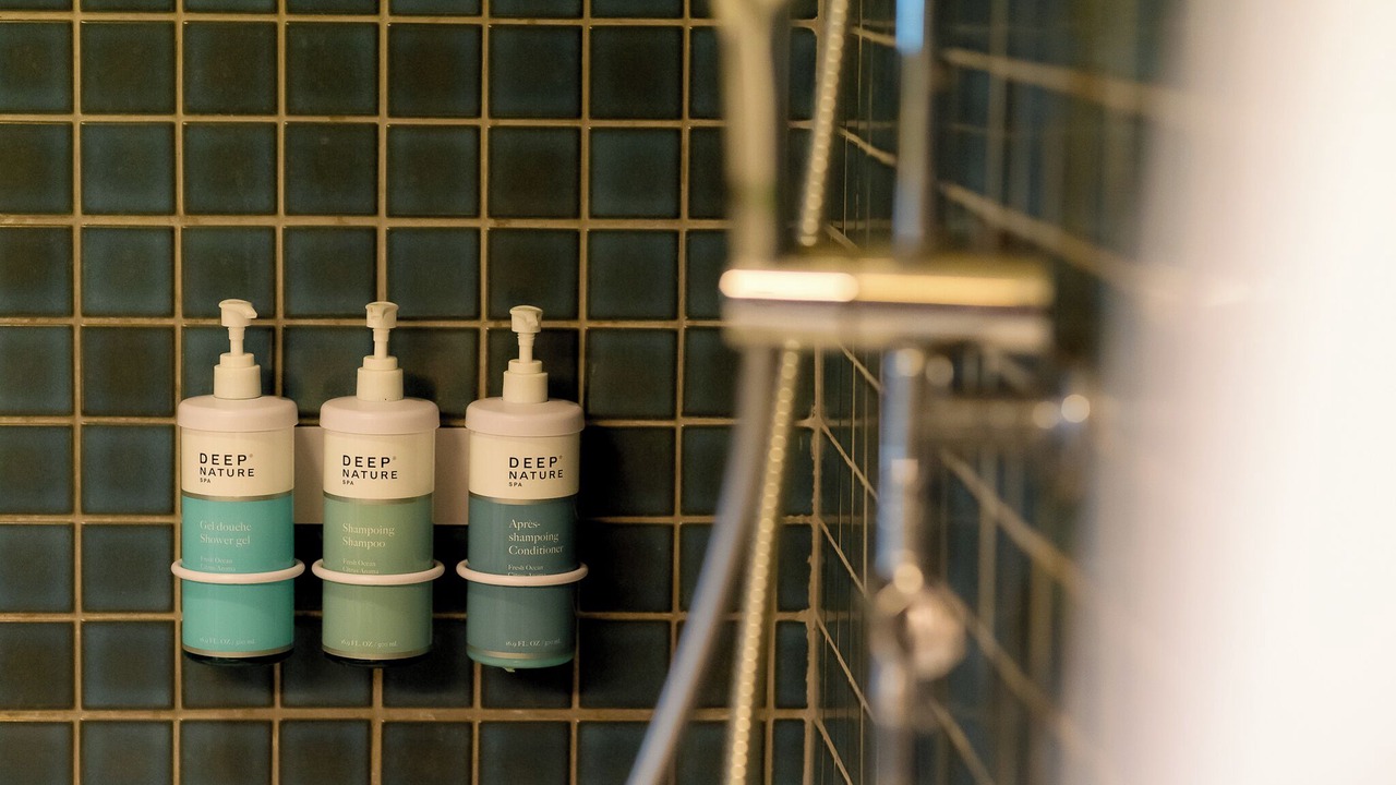Photo of Bathroom in Pak Nam