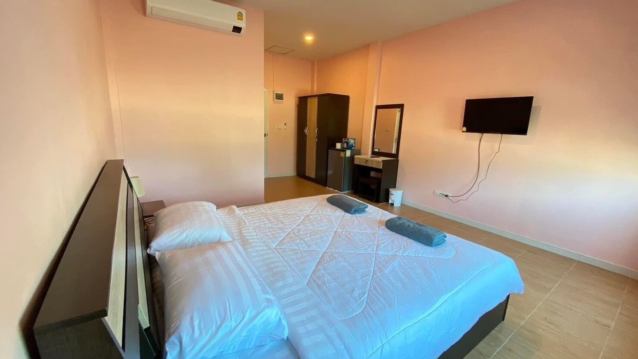 Photo of Bedroom in Tha Bo