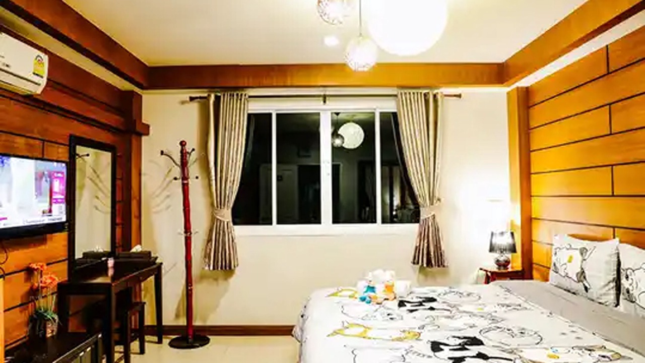 Photo of Bedroom in Ban Bang Saen