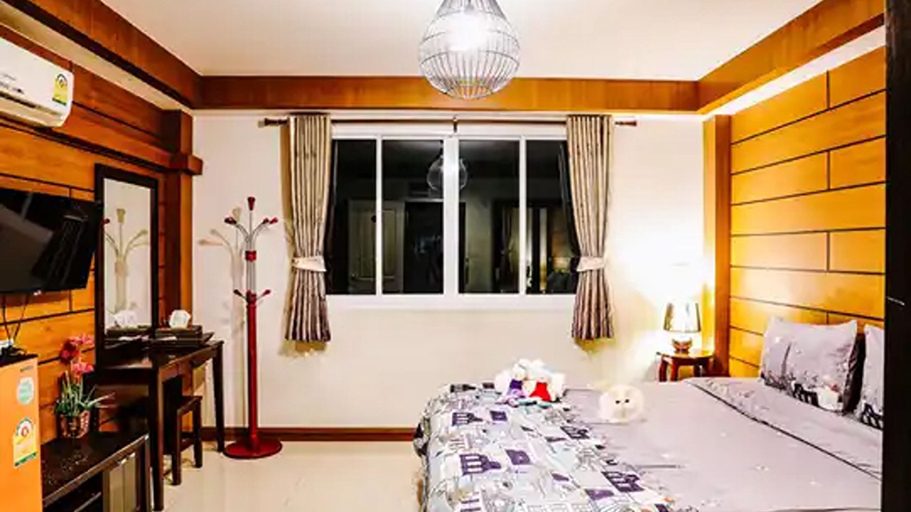 Photo of Bedroom in Ban Bang Saen