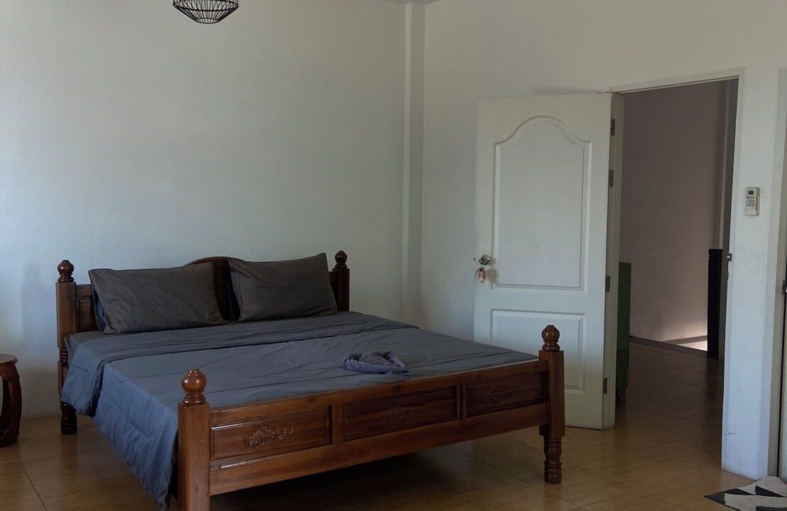 Photo of Bedroom in Hua Toei