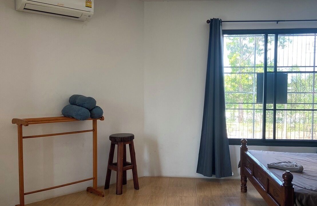 Photo of Bedroom in Hua Toei