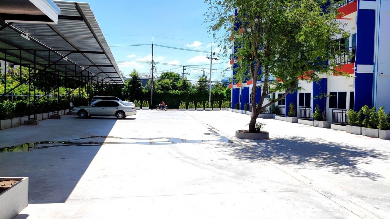 Photo of Outdoor in Ban Bang Saen