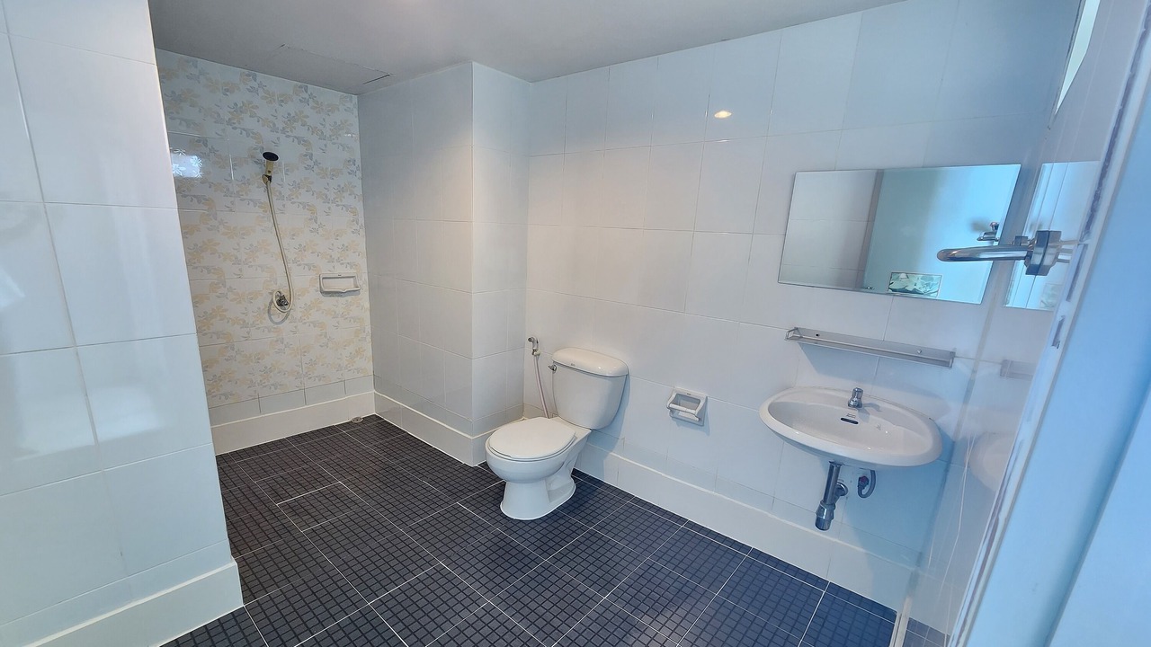 Photo of Bathroom in Ban Lam Rua Taek