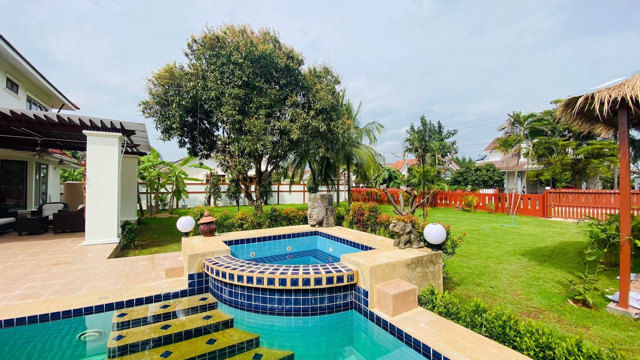 Photo of Outdoor in Pak Nam Pran