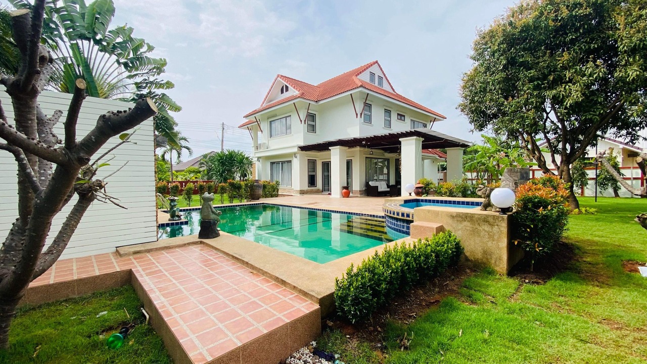 Photo of Outdoor in Pak Nam Pran