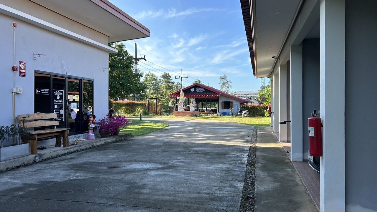 Photo of Outdoor in Tha Chana