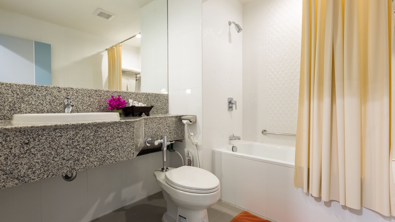 Photo of Bathroom in Khu Khot