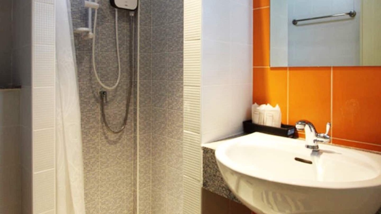 Photo of Bathroom in Khao Takiab