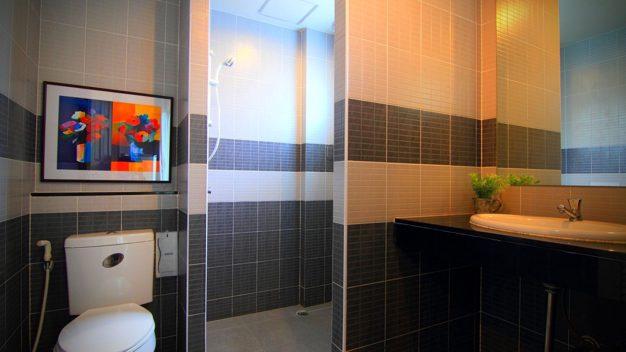 Photo of Bathroom in Talat Nuea