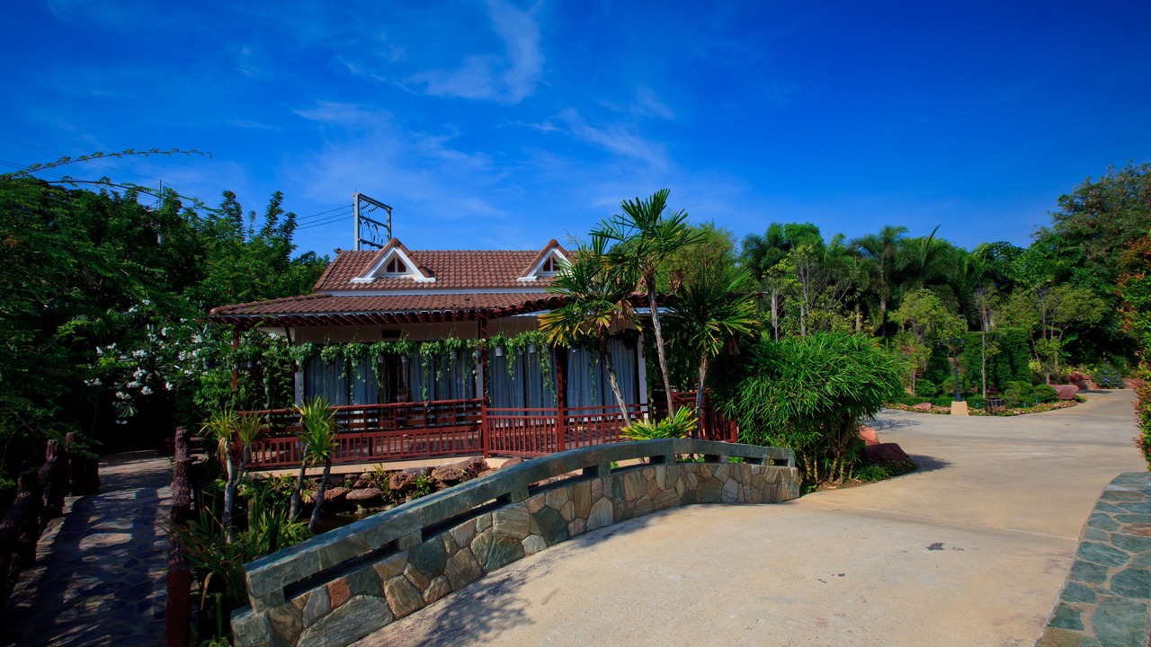 Photo of Outdoor in Don Tum
