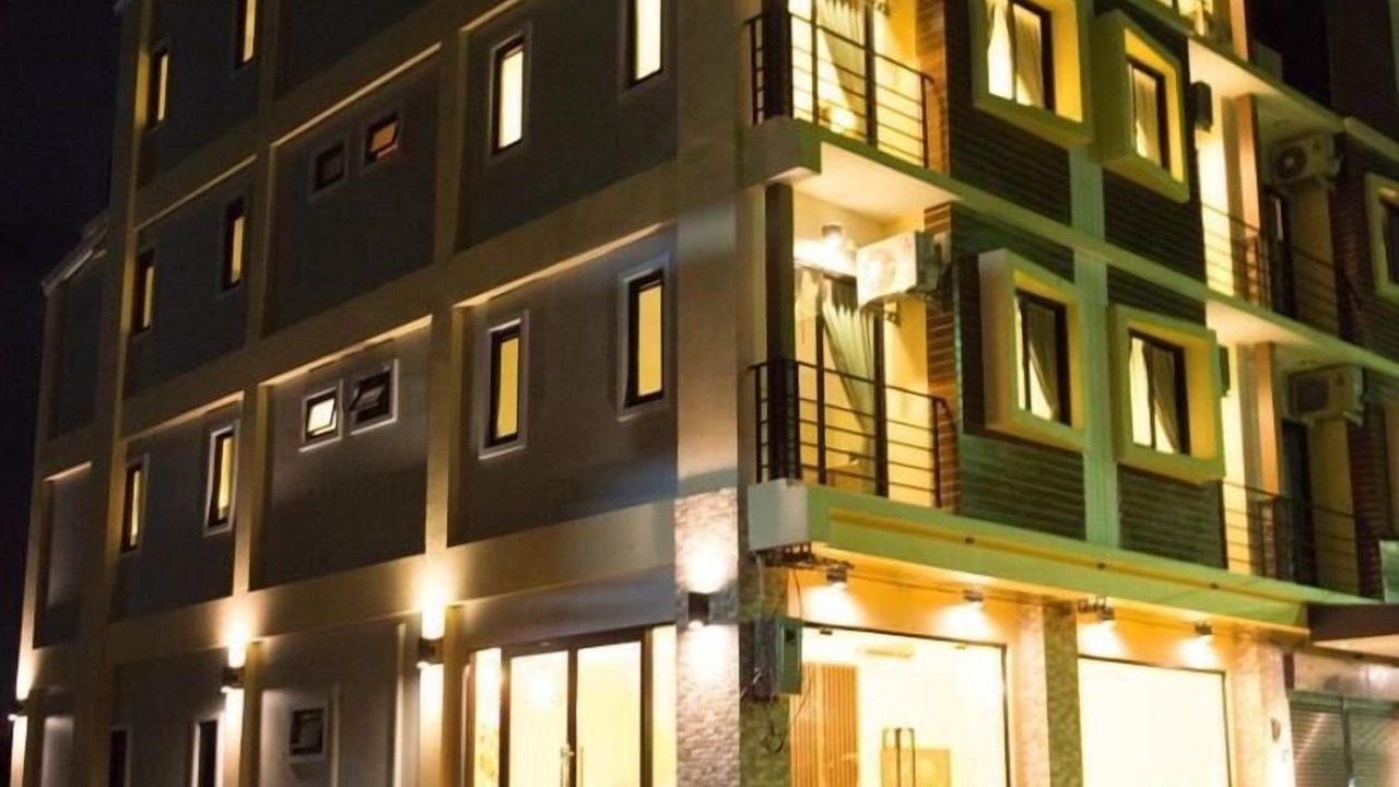 Photo of Buildings in Bang Phra