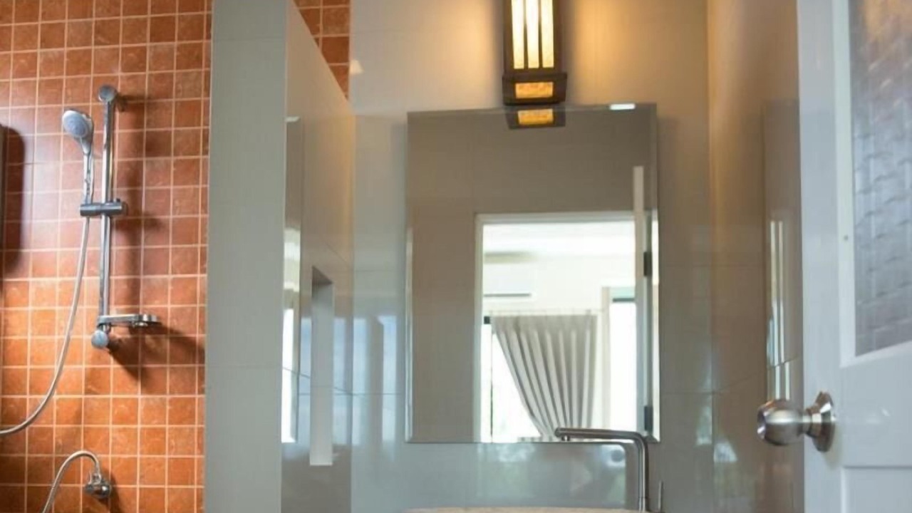 Photo of Bathroom in Bang Phra