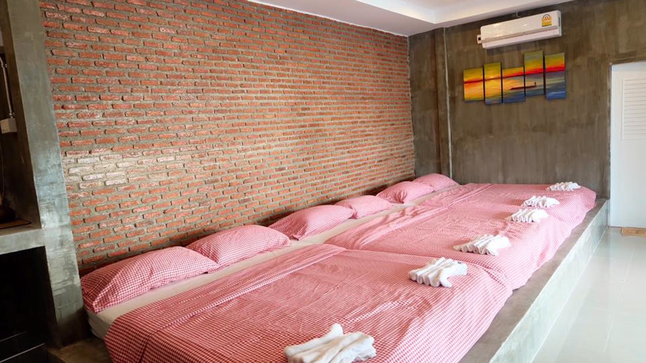 Photo of Bedroom in Song Phi Nong