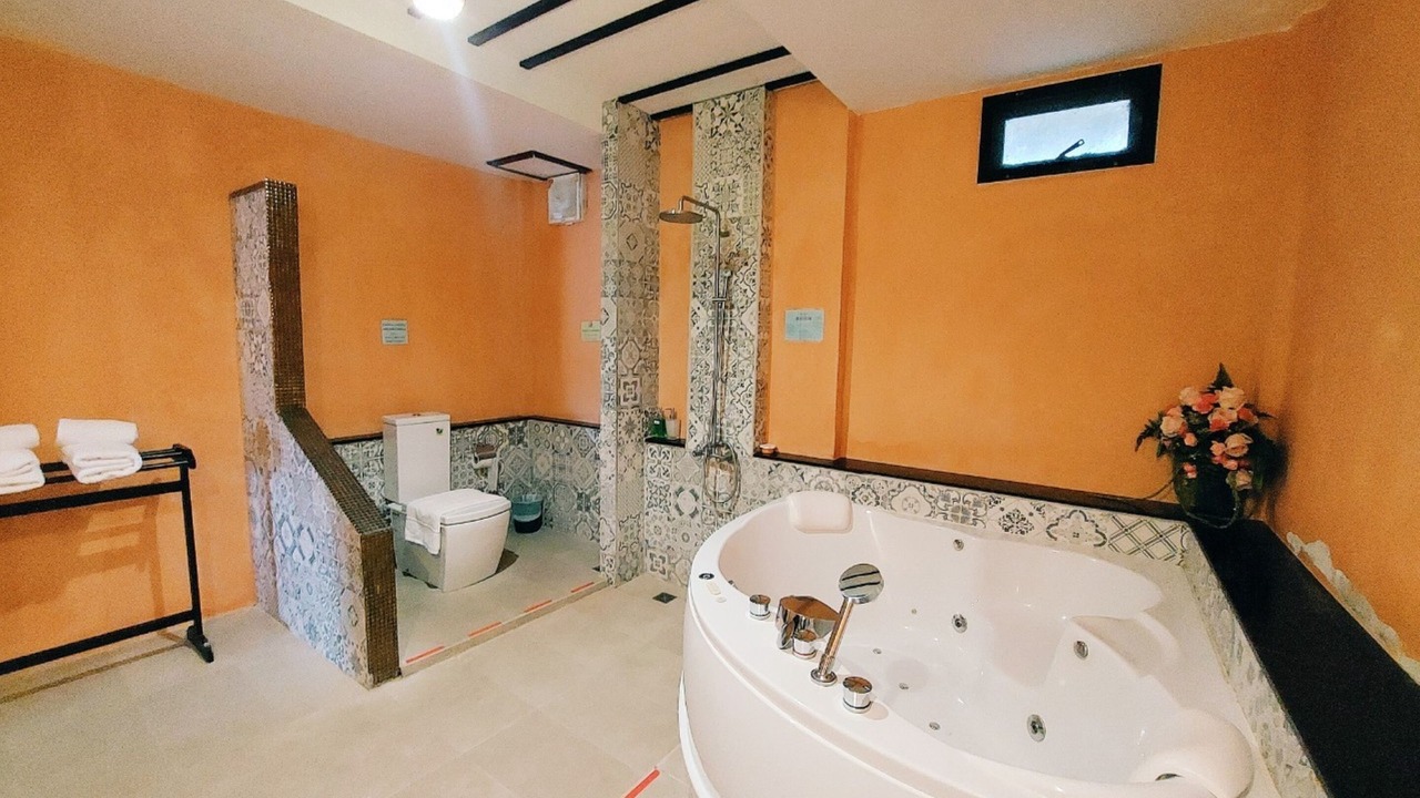 Photo of Bathroom in Chumphon