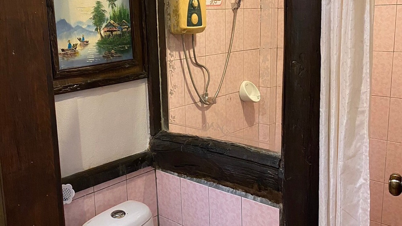 Photo of Bathroom in Pong Yaeng