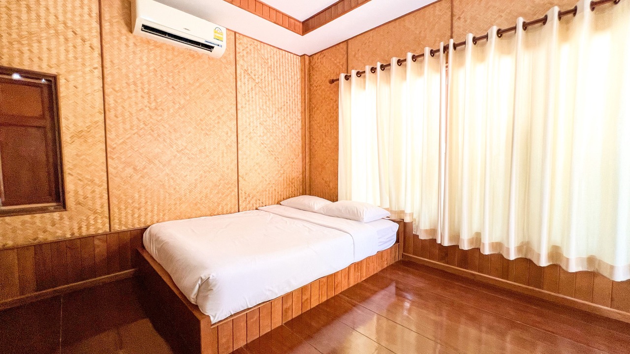 Photo of Bedroom in Samut Songkhram