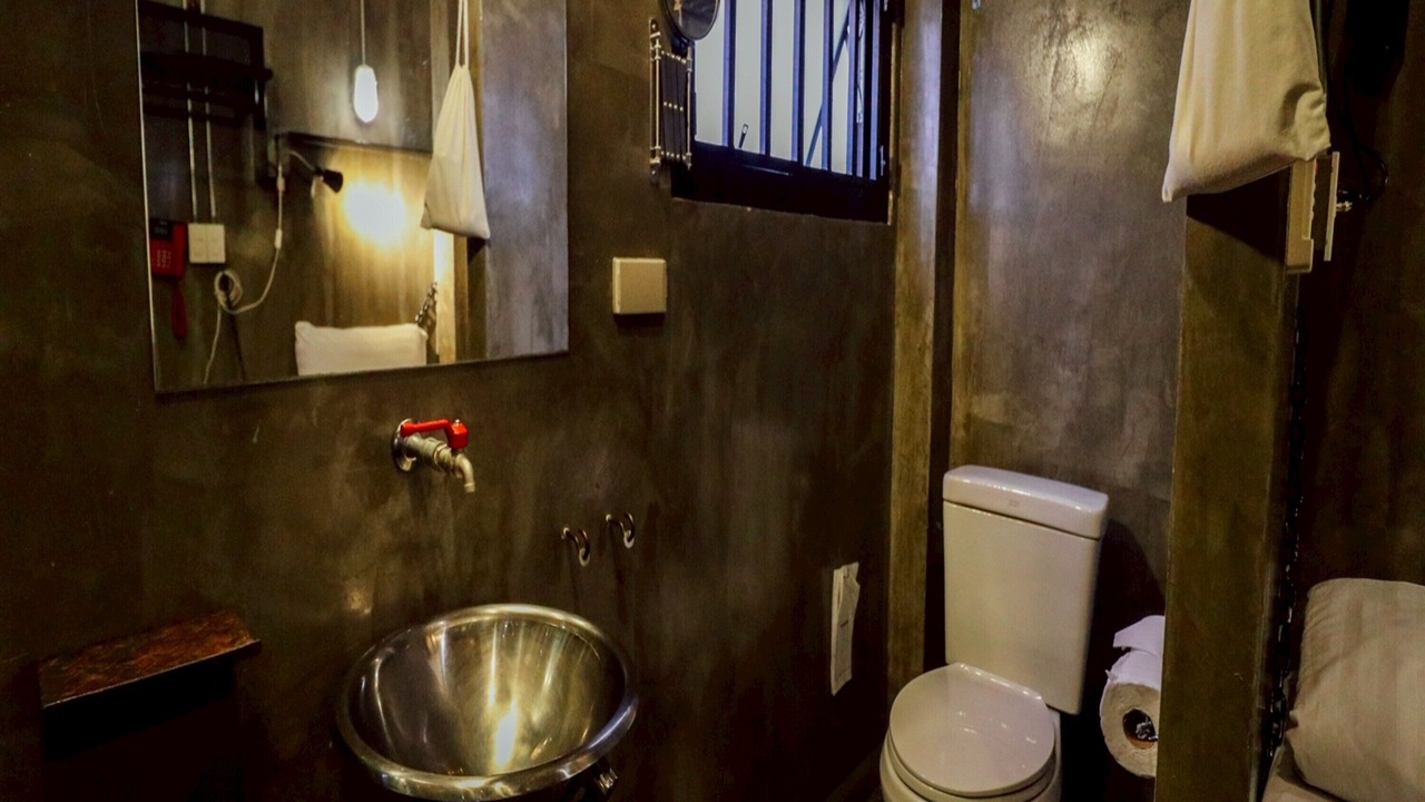 Photo of Bathroom in Yan Nawa