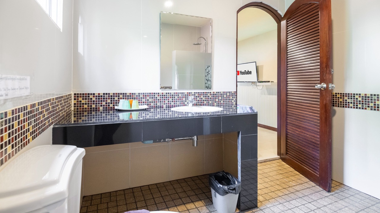 Photo of Bathroom in Saphli