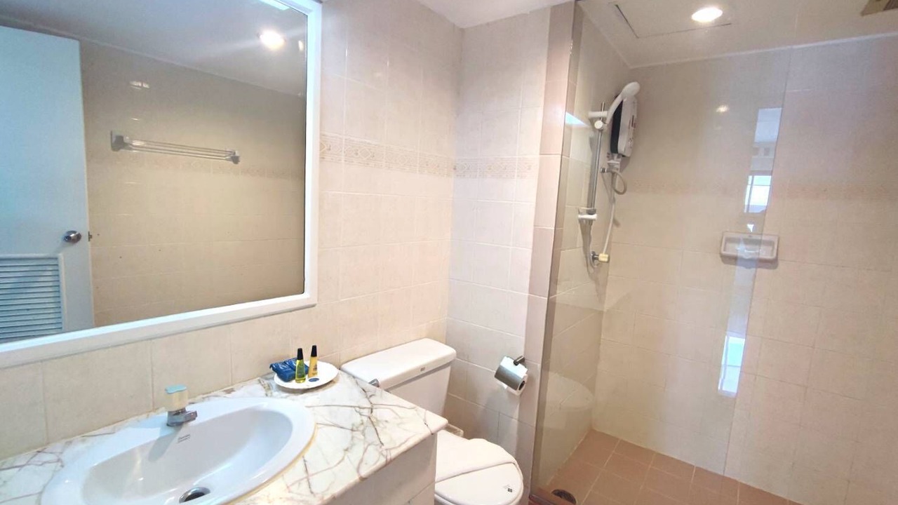 Photo of Bathroom in Trang