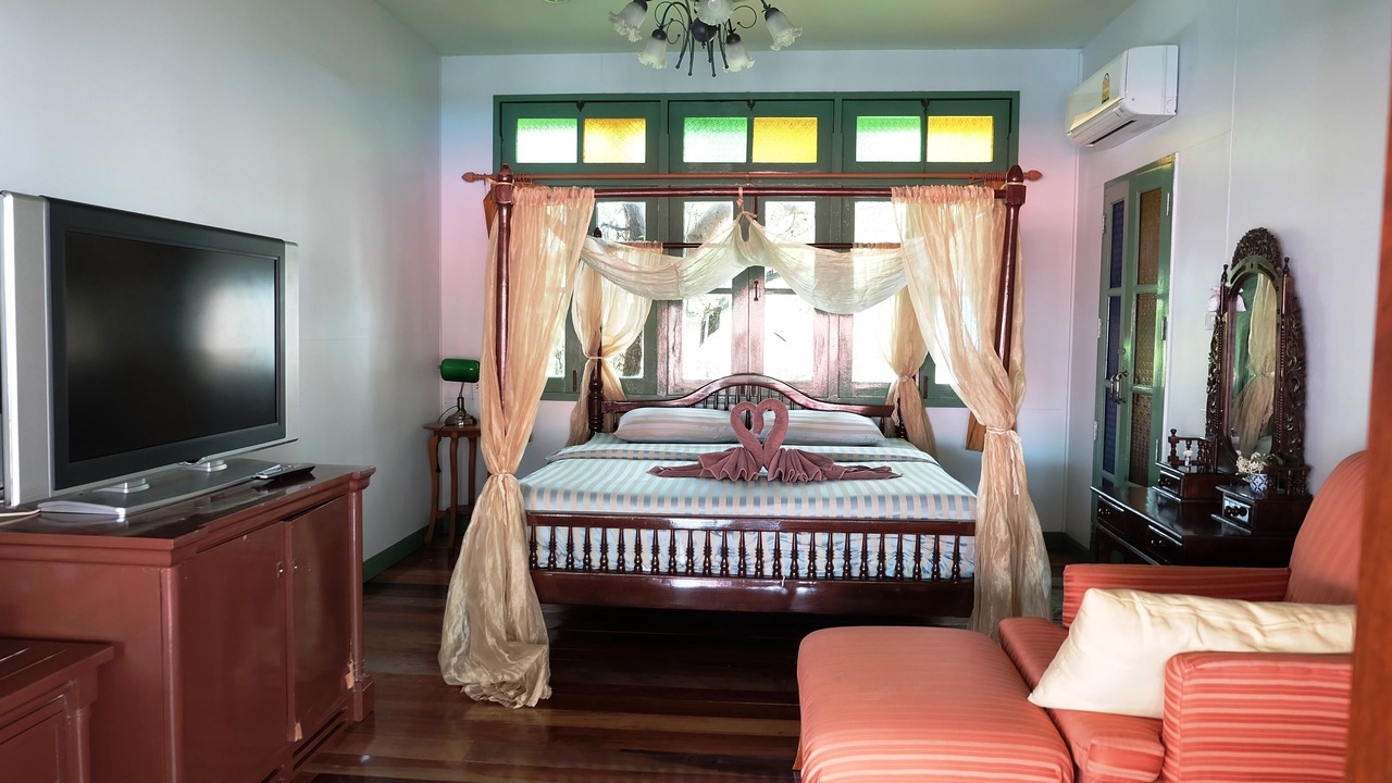 Photo of Bedroom in Amphawa