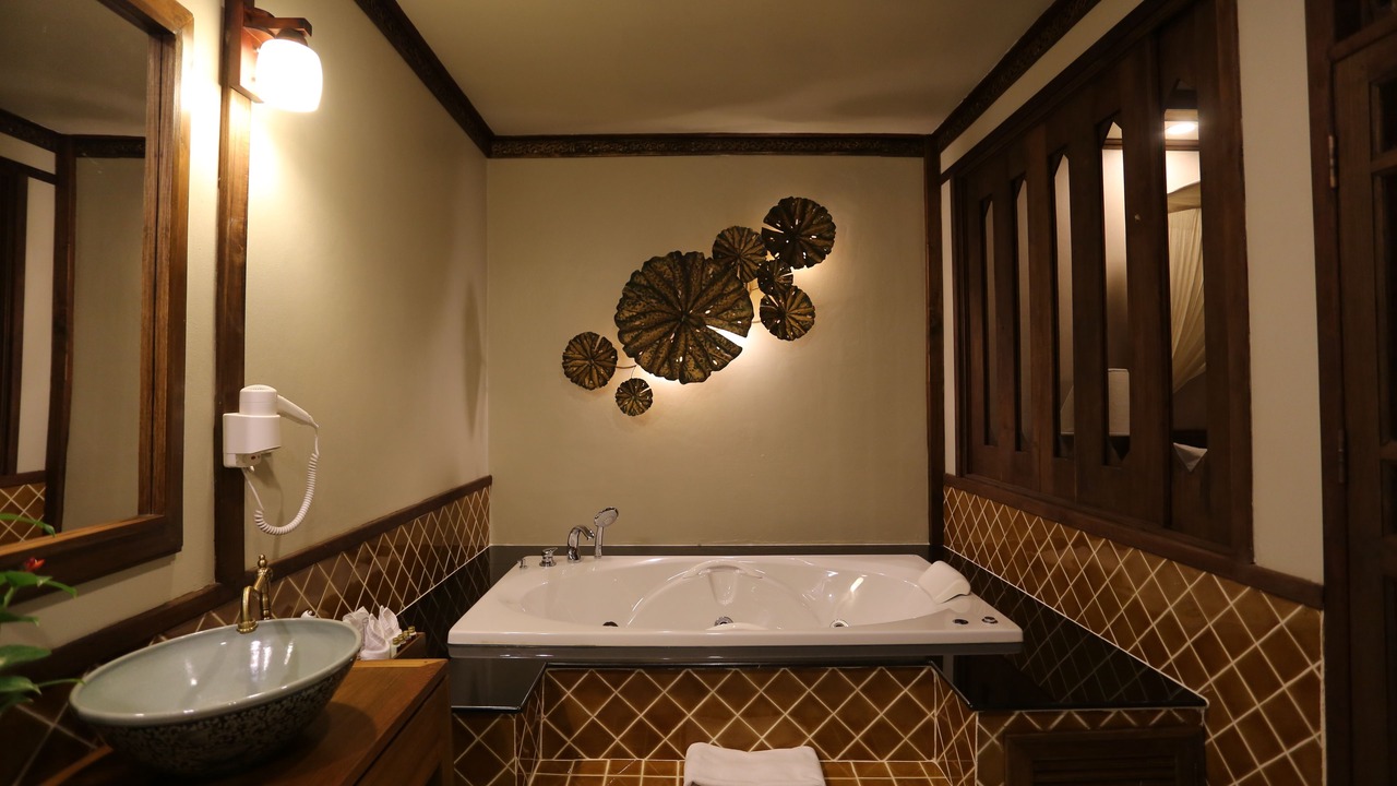 Photo of Bathroom in Wat Ket