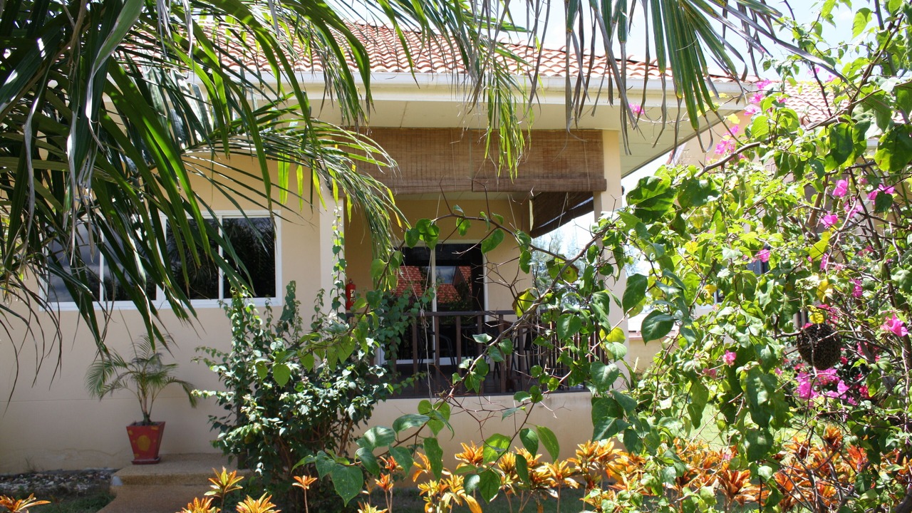 Photo of Bedroom in Sathing Phra
