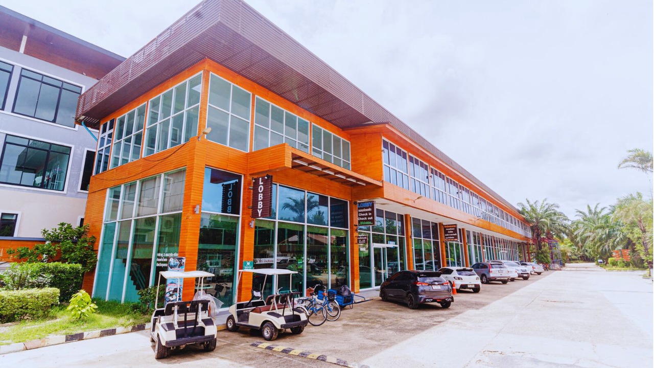 Photo of Outdoor in Warin Chamrap