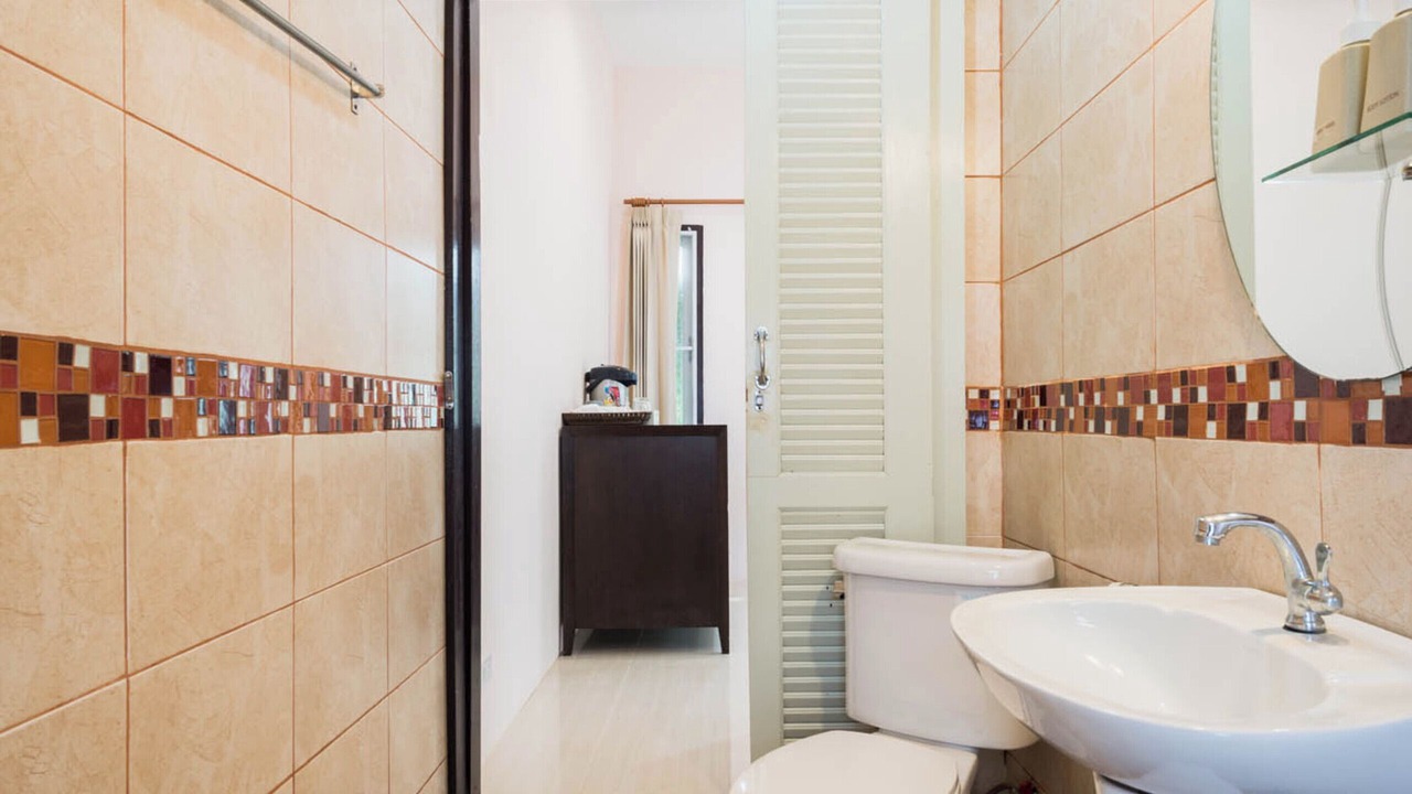 Photo of Bathroom in Sam Roi Yot