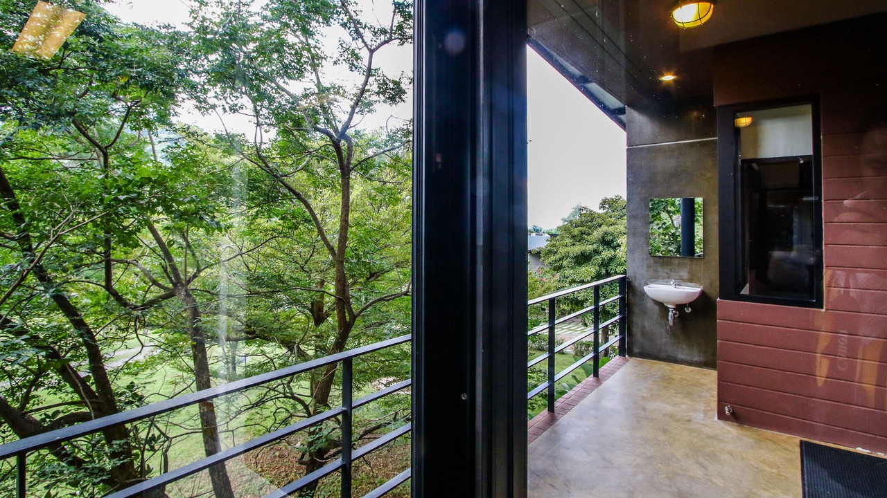 Photo of Patio Balcony in Phaya Yen