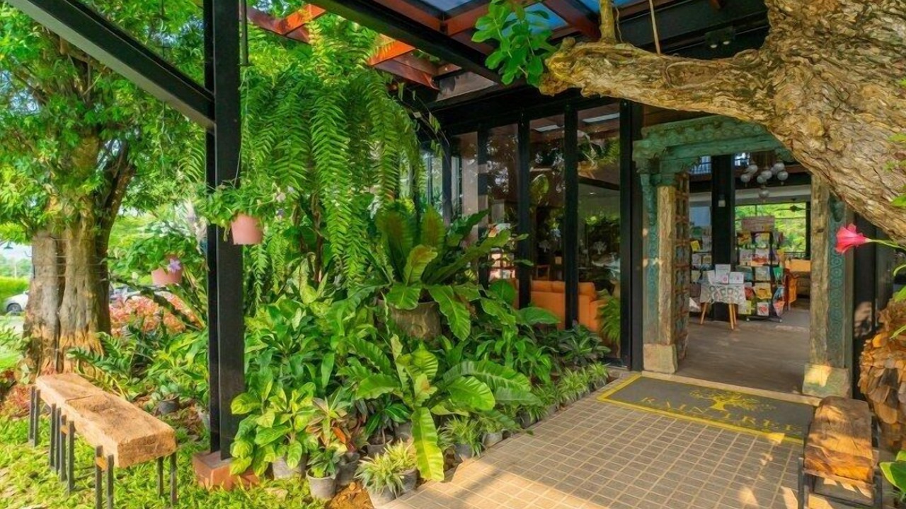 Photo of Outdoor in Phaya Yen