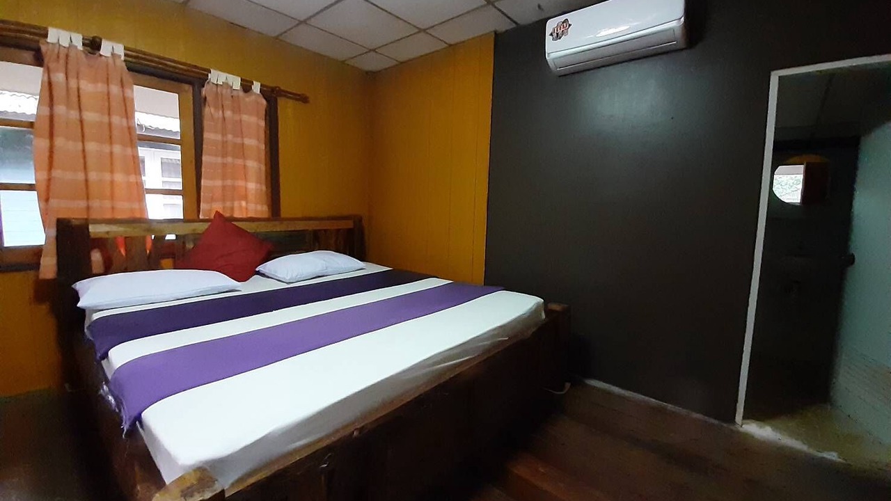 Photo of Bedroom in Khlong Khut