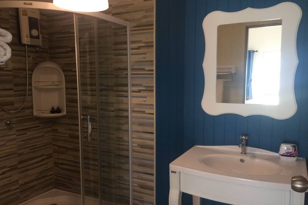 Photo of Bathroom in Puk Tian