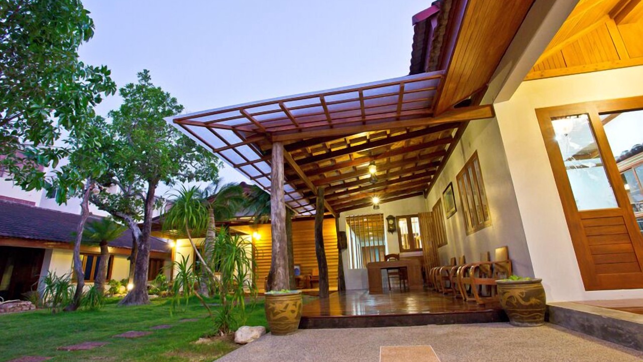 Photo of Buildings in Nakhon Si Thammarat